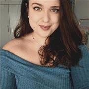 Profesora con mas de 5 años de experiencia A.